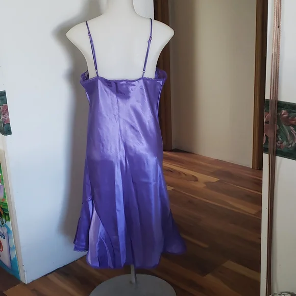HOST PICK. NWOT Vintage Petra Fashions Nighty - Picture 2 of 4